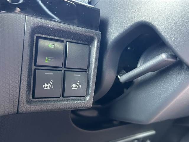 DAIHATSU TANTO CUSTOM 2022