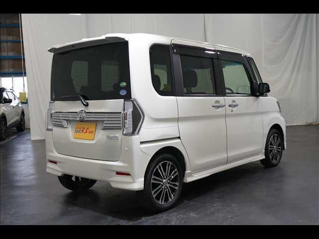 DAIHATSU TANTO CUSTOM 2016