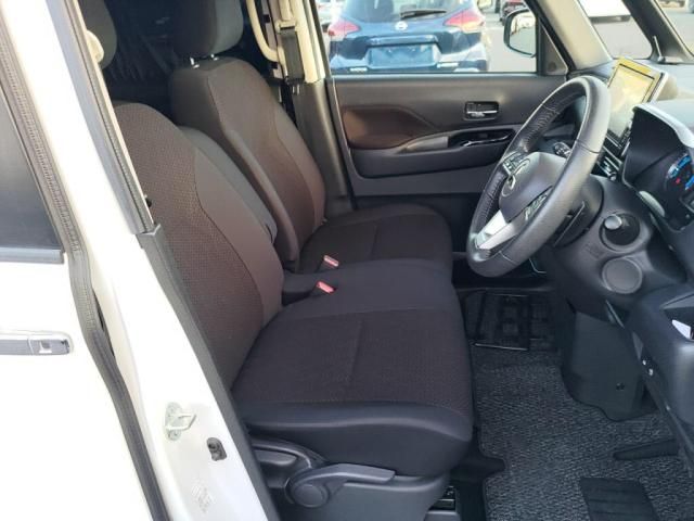 MITSUBISHI ek X SPACE 2022