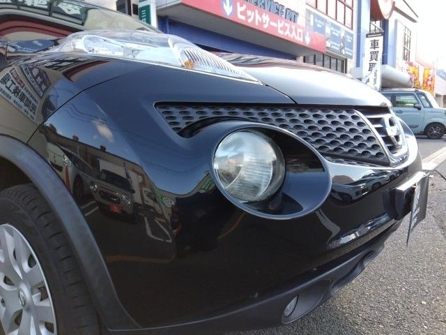 NISSAN JUKE 2011