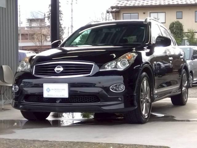 NISSAN SKYLINE CROSSOVER 4WD 2011