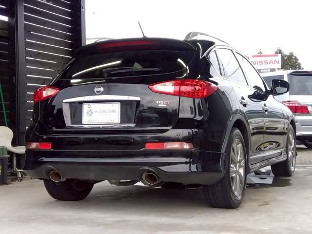 NISSAN SKYLINE CROSSOVER 4WD 2011