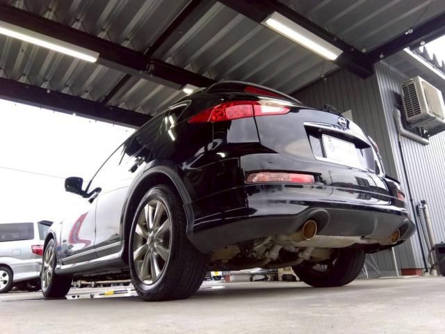 NISSAN SKYLINE CROSSOVER 4WD 2011