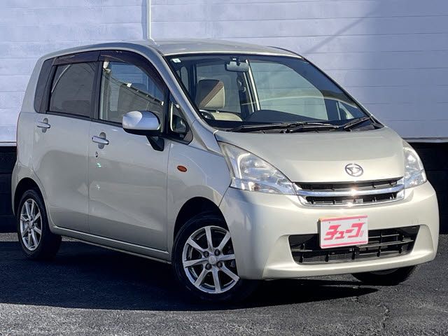 DAIHATSU MOVE 2011