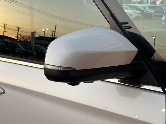 TOYOTA VOXY HYBRID 2024