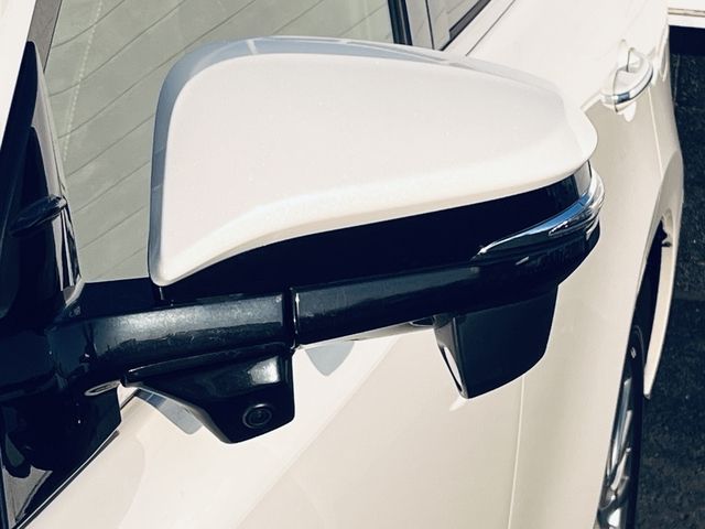 TOYOTA HARRIER 2WD 2016