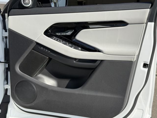 ROVER ROVER RANGE ROVER EVOGUE 2024