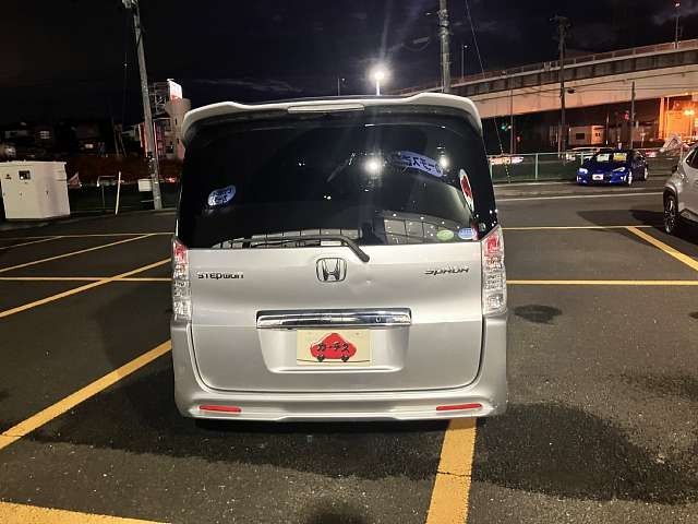 HONDA STEPWAGON SPADA 2010