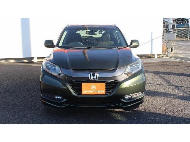 HONDA VEZEL HYBRID 2014