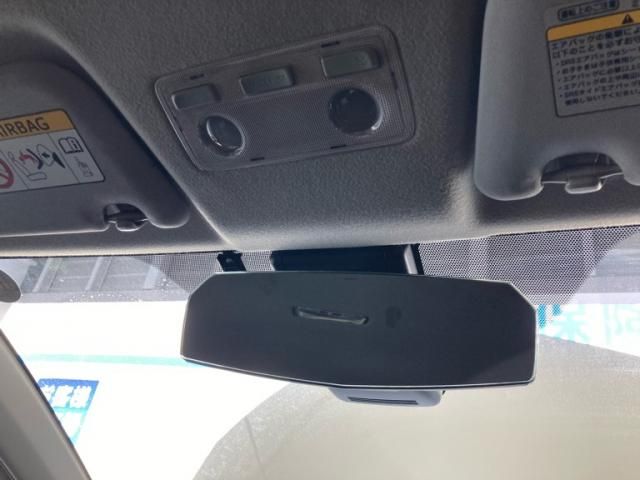 TOYOTA VITZ  4WD 2016