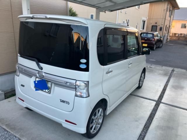 DAIHATSU TANTO CUSTOM 2012