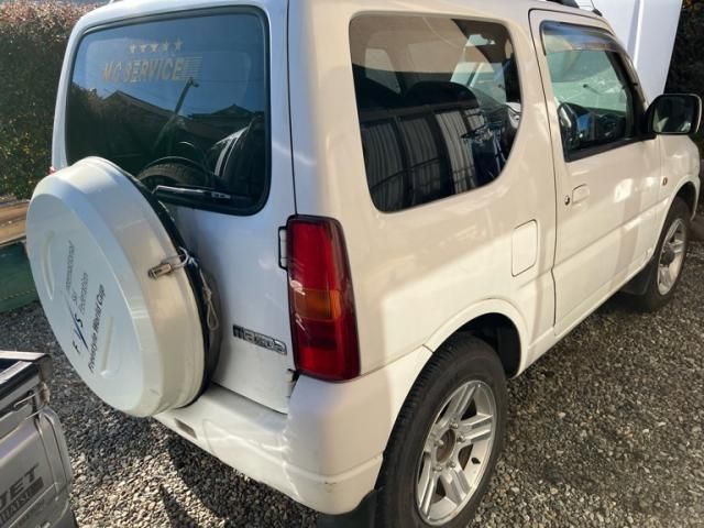 MAZDA AZ-OFFROAD 2005