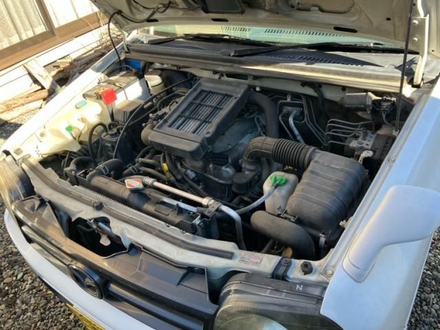 MAZDA AZ-OFFROAD 2005