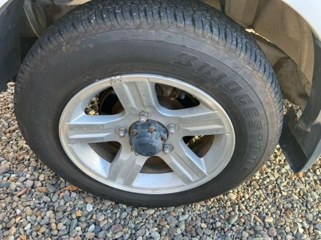 MAZDA AZ-OFFROAD 2005