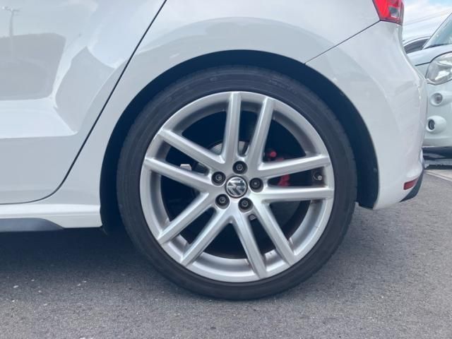 VOLKSWAGEN VOLKSWAGEN POLO 2011