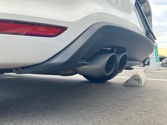 VOLKSWAGEN VOLKSWAGEN POLO 2011