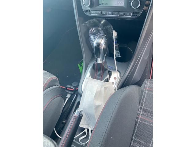 VOLKSWAGEN VOLKSWAGEN POLO 2011