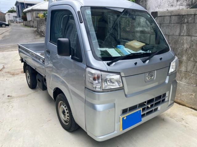 DAIHATSU HIJET truck 4WD 2024