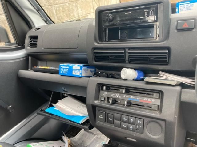 DAIHATSU HIJET truck 4WD 2024