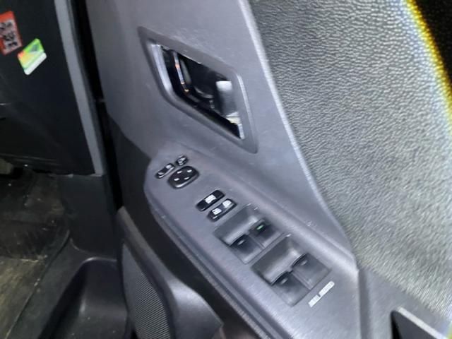 TOYOTA VELLFIRE 2012