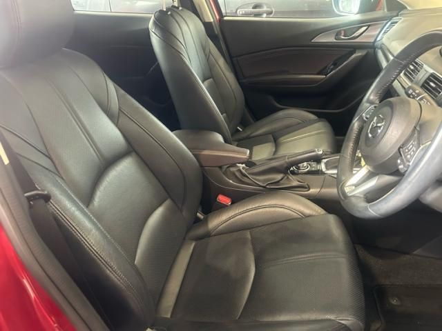 MAZDA AXELA SPORTS 2018