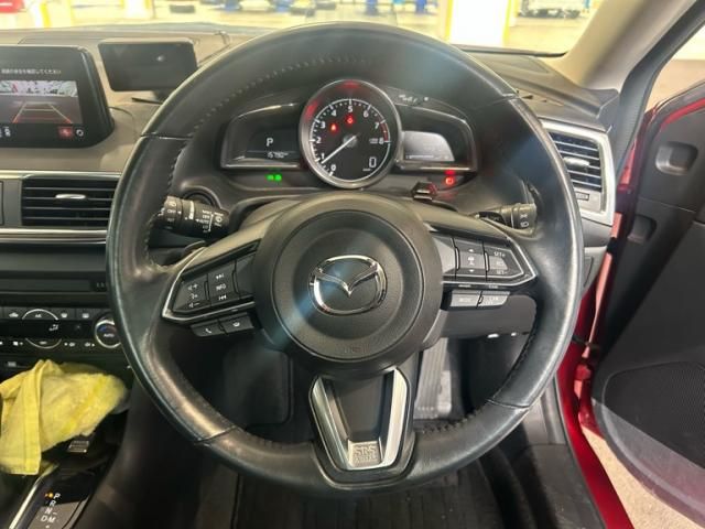 MAZDA AXELA SPORTS 2018