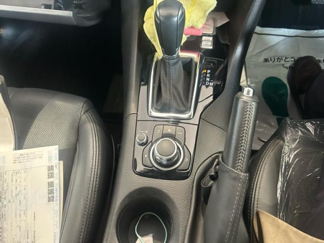 MAZDA AXELA SPORTS 2018