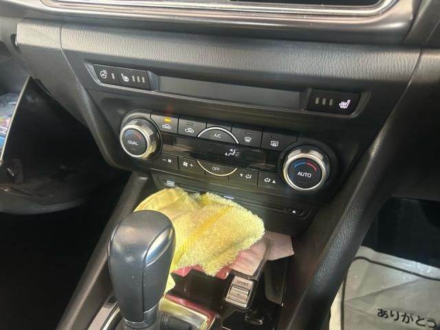 MAZDA AXELA SPORTS 2018