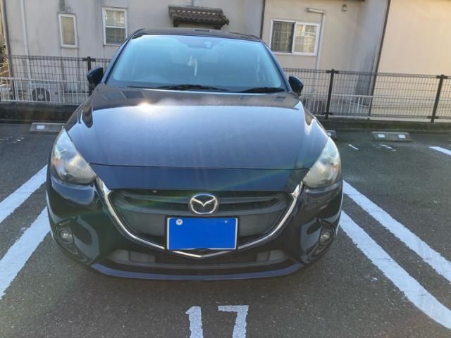 MAZDA DEMIO 2015