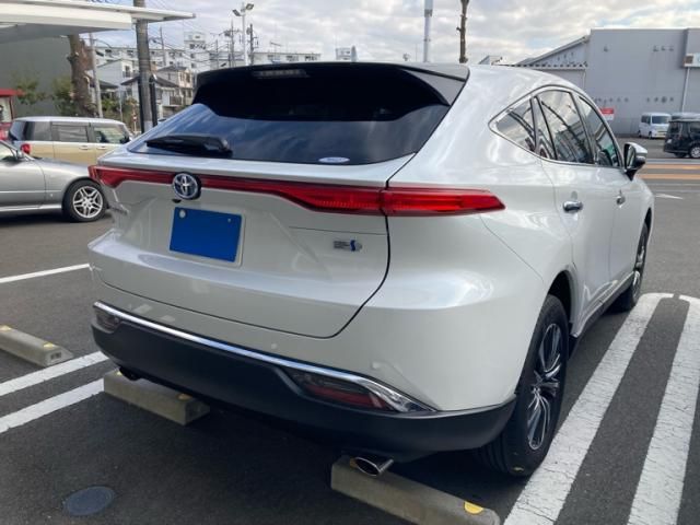 TOYOTA HARRIER HYBRID 2024