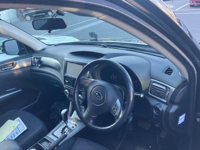 SUBARU FORESTER 2011