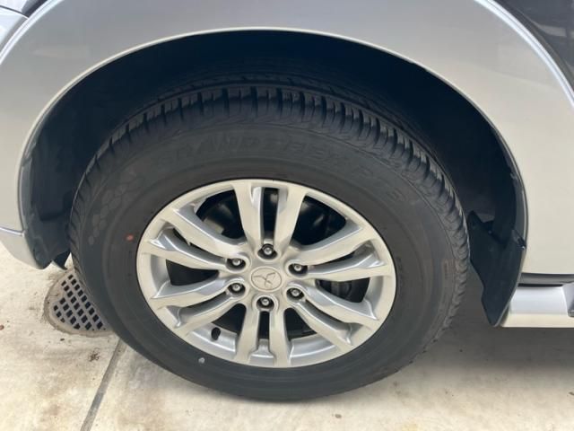 MITSUBISHI PAJERO wagon 2011