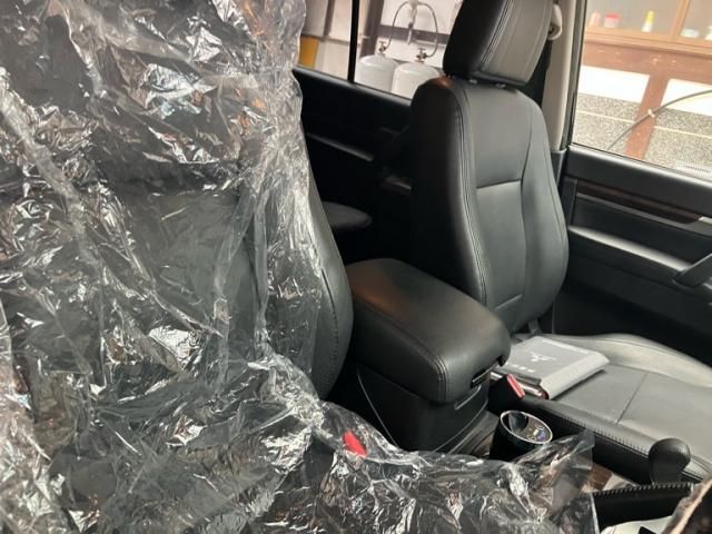 MITSUBISHI PAJERO wagon 2011