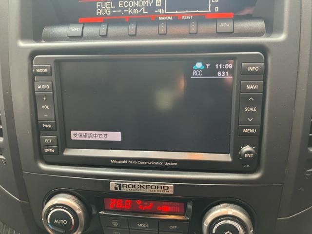 MITSUBISHI PAJERO wagon 2011