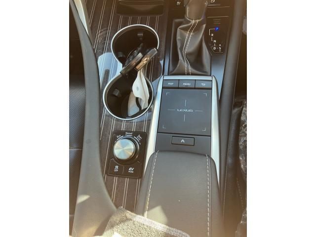 TOYOTA LEXUS RX450hL AWD 2019