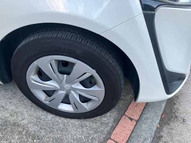 TOYOTA SIENTA HYBRID 2018