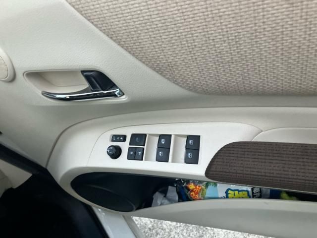 TOYOTA SIENTA HYBRID 2018