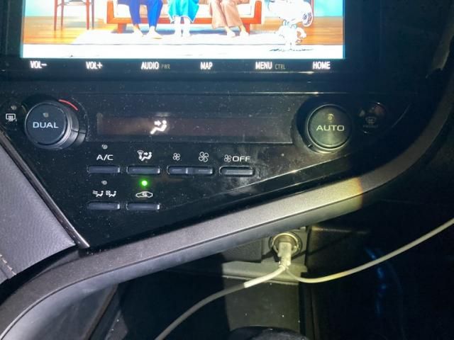 TOYOTA CAMRY HYBRID 2019