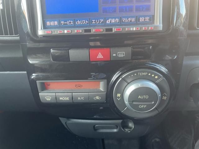 DAIHATSU TANTO CUSTOM 2010