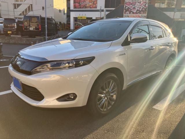 TOYOTA HARRIER HYBRID 2015