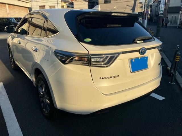 TOYOTA HARRIER HYBRID 2015