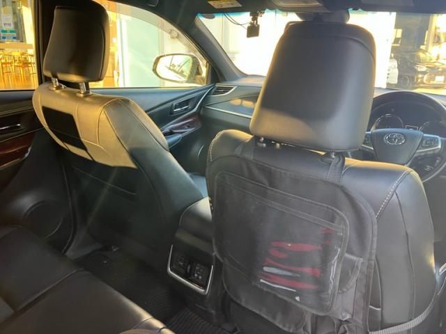 TOYOTA HARRIER HYBRID 2015