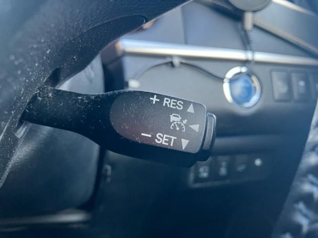 TOYOTA HARRIER HYBRID 2015