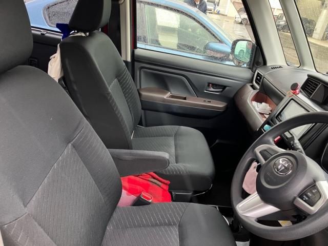 TOYOTA TANK 4WD 2017