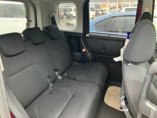 TOYOTA TANK 4WD 2017