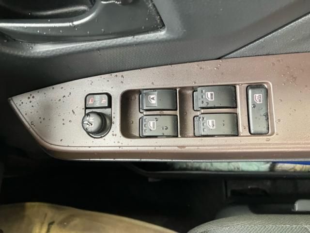 TOYOTA TANK 4WD 2017