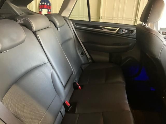 SUBARU LEGACY OUTBACK 2017