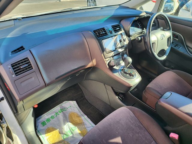 TOYOTA MARK X ZIO 4WD 2008