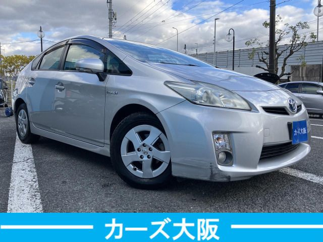 TOYOTA PRIUS 2010