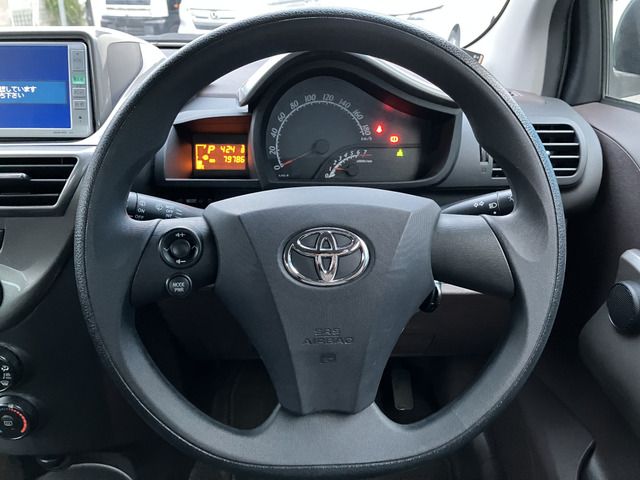 TOYOTA iQ 2008